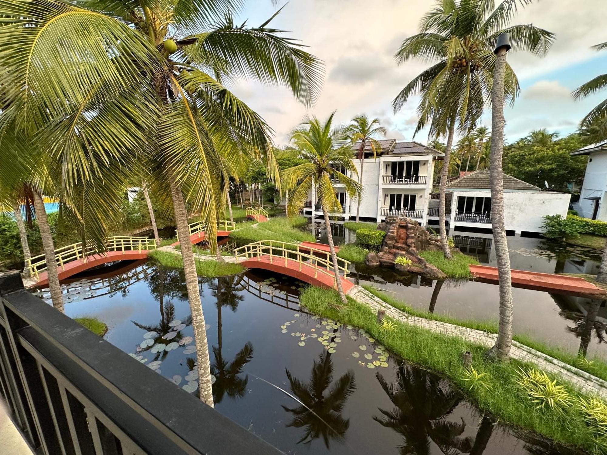Amaluna Resorts Negombo Bagian luar foto