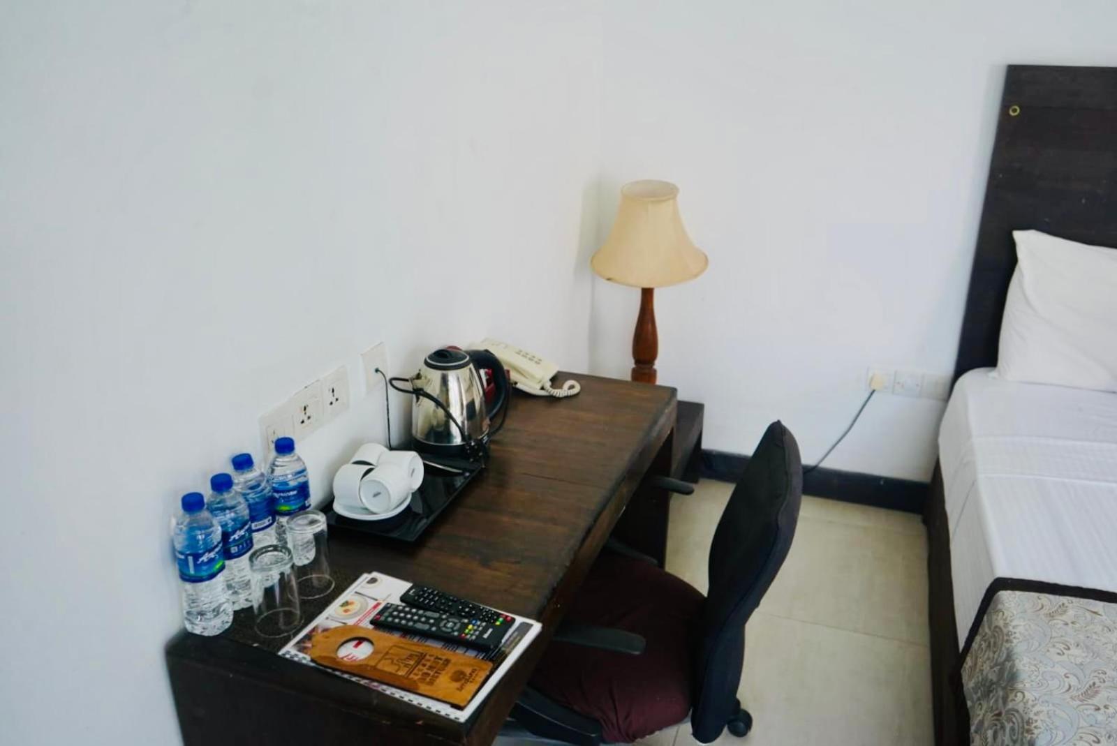 Amaluna Resorts Negombo Bagian luar foto